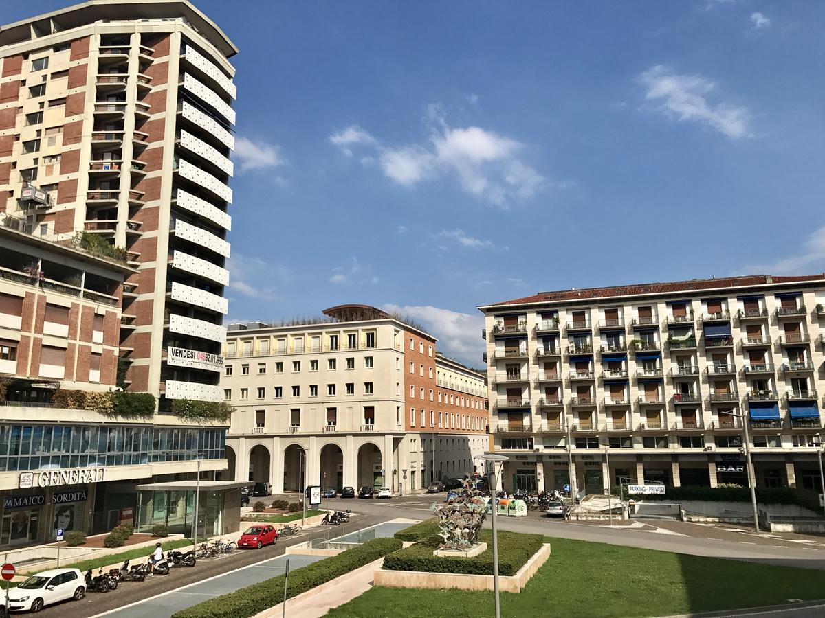 Simoni 10 Hotell Verona Eksteriør bilde